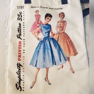 Simplicity Pattern Canvas Bag